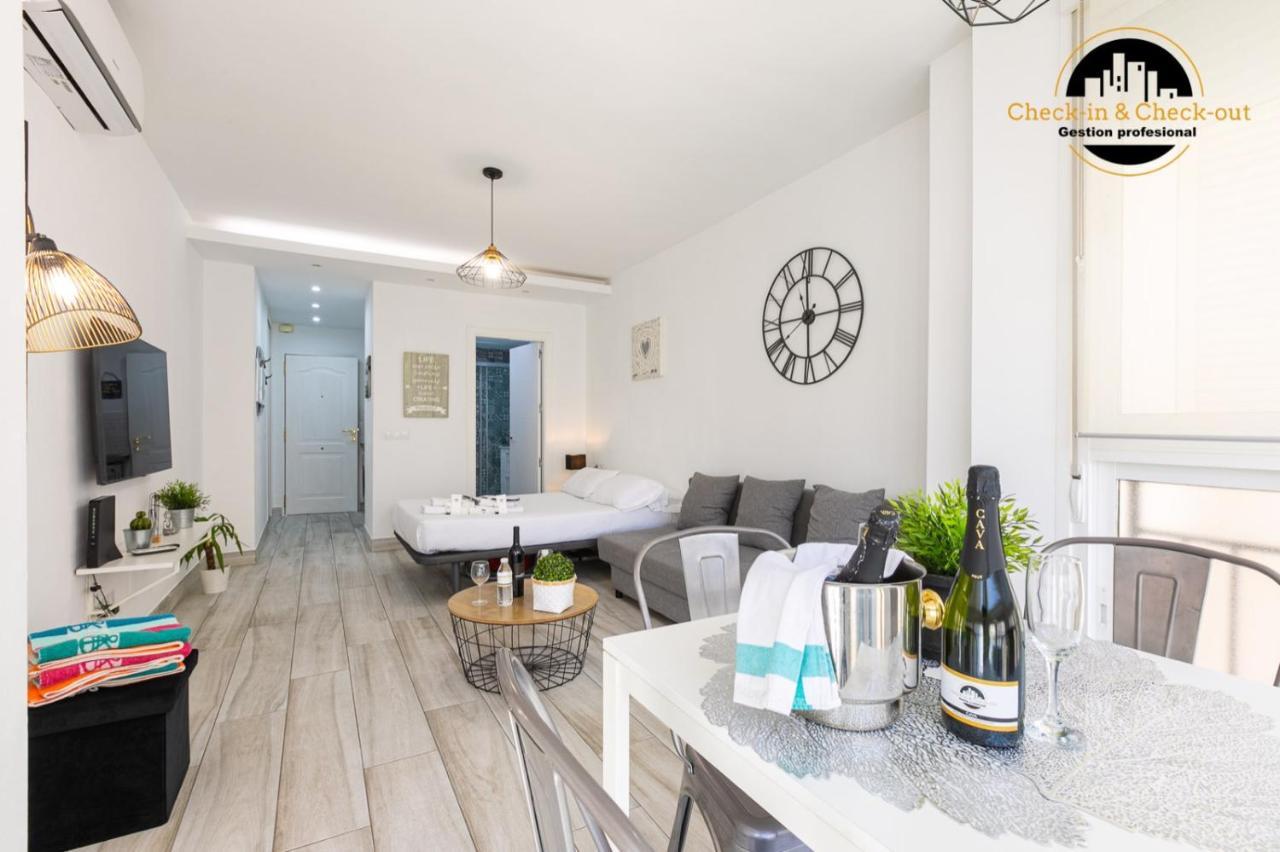 Apartamento El Ciaboga Centro De Torremolinos Dış mekan fotoğraf